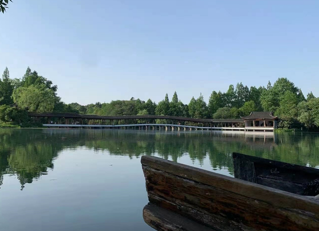 西湖这里居然又美又空这些宝藏地方赶紧get起来整个景区最抢手的是它