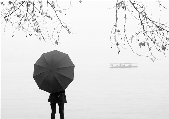 本周杭州两场雨，每场下三天