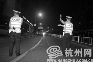 杭州上城交警启动新一波大规模整治运输车违法行为