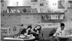 杭城唯一的24小时书房营业 深夜进书店的人都有谁？