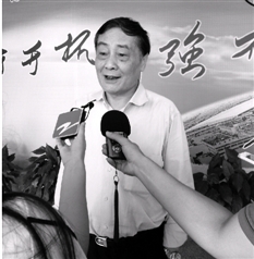 娃哈哈牵手结对寒门学子 春风助学开启新模式