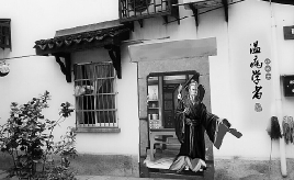 杭州五柳巷变身全国首条裸眼3D艺术街区