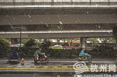 今天惊蛰 接下来的雨天 请你竖起耳朵等春雷