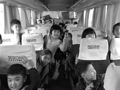 60个灾区孩子 在杭州免费读了6年书