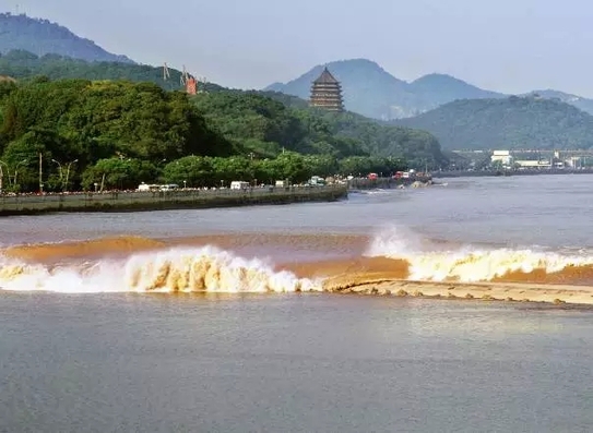 六和听涛 六和听涛