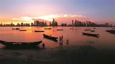 五年拍了九万张照片 这对情侣把美丽杭州 浓缩成8分钟的映像诗 五年拍了九万张照片 这对情侣把美丽杭州 浓缩成8分钟的映像诗