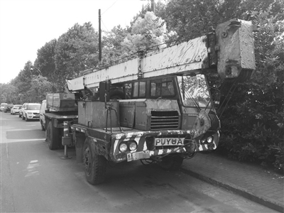 废旧车辆车主请在5月28日前自行处理你们的车 逾期三部门将着手依法清理