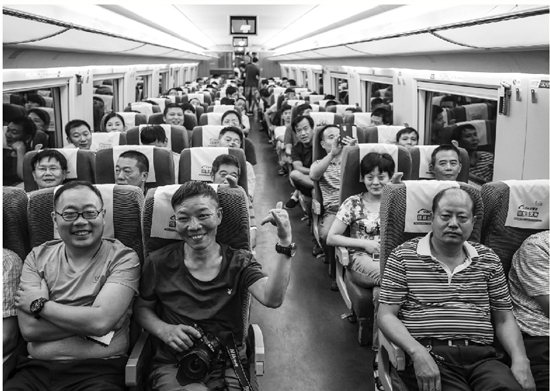 诸暨至杭州通勤式高铁正式开通。通讯员 郭浩阳 摄