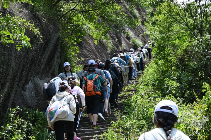 “跟着赛事游杭州”踏遍青山第三站，我们挑战了16公里徽杭古道！