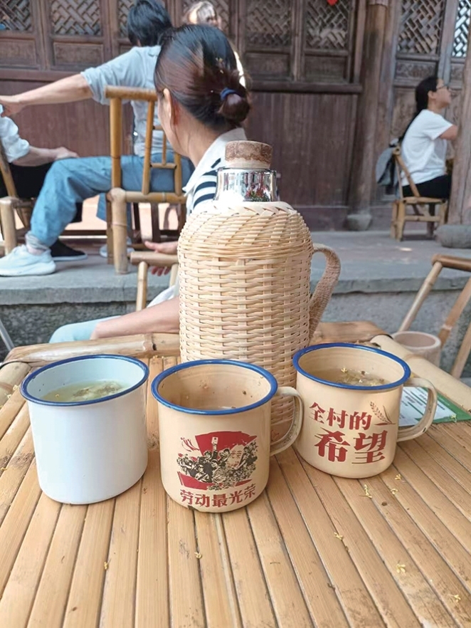 怀旧的茶具