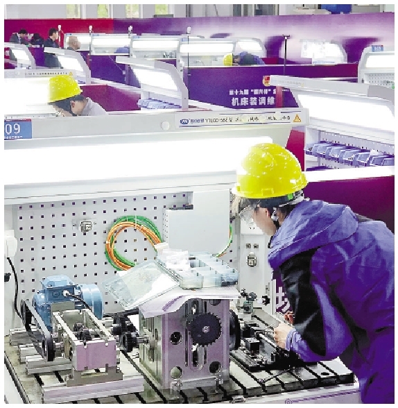 大赛实操项目赛场。记者 李忠 摄