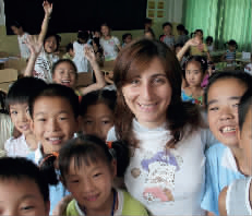 “东方+西方”的教育融合带来“1+1＞2”的成效