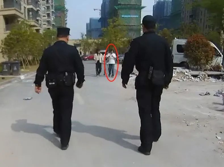杭州女子新找了“工作”，闺蜜立即报警